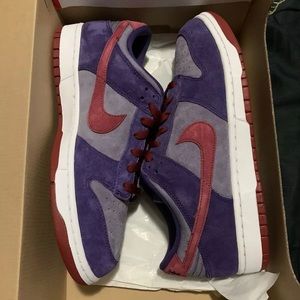 Nike SB DUNK Low Plums